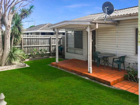 Rye 3 Great Location, Shops, Beach, FREE Wine, Wifi And Netflix - Accommodation Australia 1