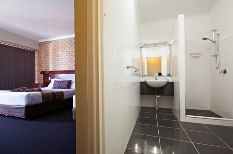 Sarina Motor Inn - Carnarvon Accommodation 0