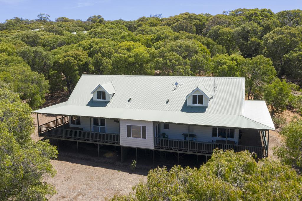 Dardanup West WA Holiday Melbourne