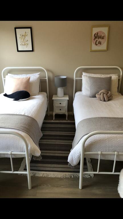 Sea Change Guesthouse - Caravan Park Accommodation 3