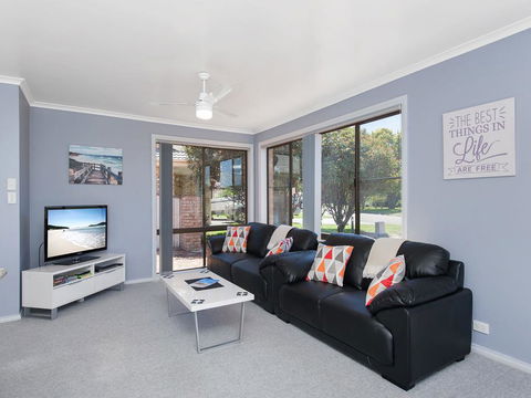 Shoreline Drive, Duplex 01,39, Little Pearl - Holiday Melbourne 1