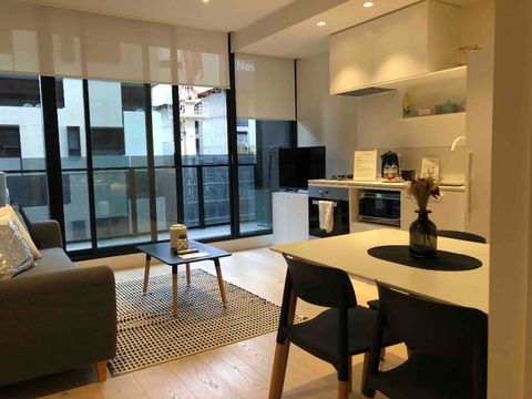 South Yarra Claremont Apartment - Holiday Melbourne 3