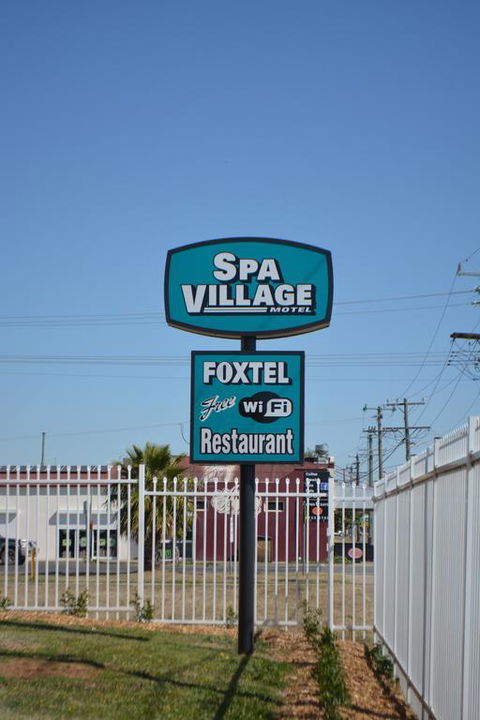 Spa Village Travel Inn - Casino Accommodation 3