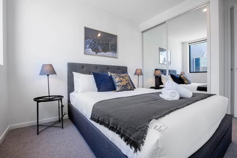 Stunning Light&Bright New One Bedroom APT@Hawthron - Holiday Melbourne 2