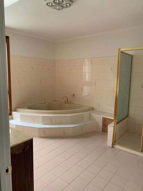 Stylish Bedroom In Bentleigh East - Accommodation Australia 3