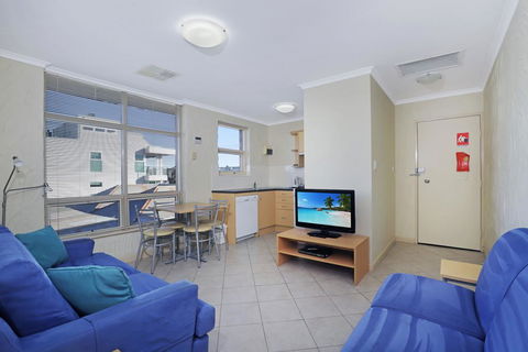 Stylish Comfortable 2 Bdrm Glenelg North - Accommodation Australia 0