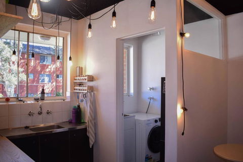 Stylish Modern Apartment Located In Marrickville - Byron Bay Accommodation 2