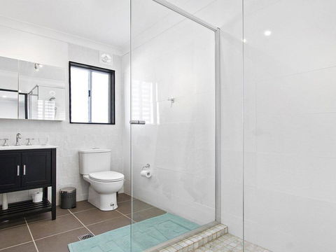 Sunset Beach - Situated Between Two Beaches And A Lake - Holiday Melbourne 3