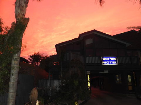 Surf City Motel - Accommodation Australia 0
