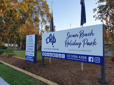 Swan Reach Holiday Park - Holiday Melbourne 1