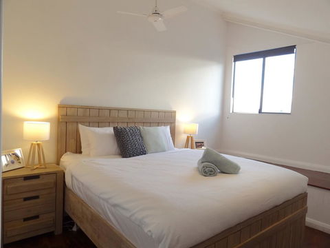 Sweet As A Biscuit! - South Fremantle - Holiday Melbourne 1