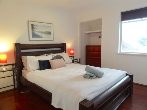 Sweet As A Biscuit! - South Fremantle - Holiday Melbourne 0