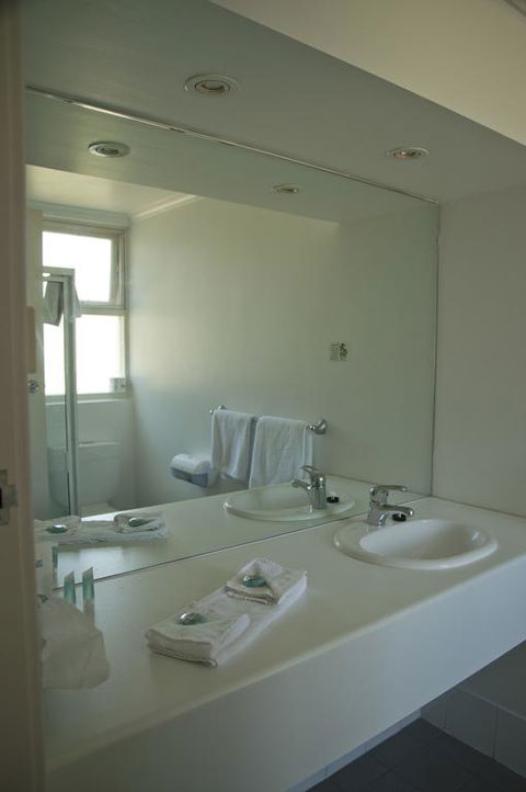 Taft Motor Inn - Accommodation Australia 3