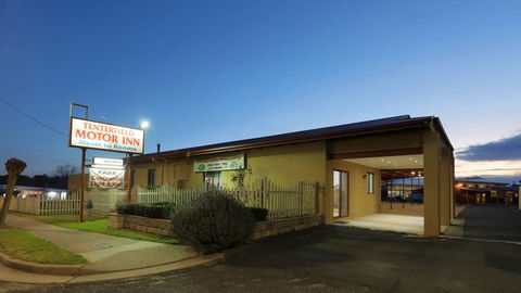 Tenterfield Motor Inn - Byron Bay Accommodation 0