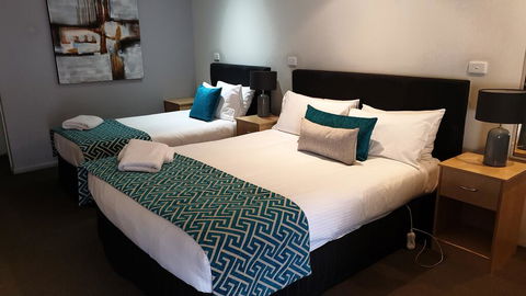 Tenterfield Tavern And Motor Inn - Byron Bay Accommodation 3