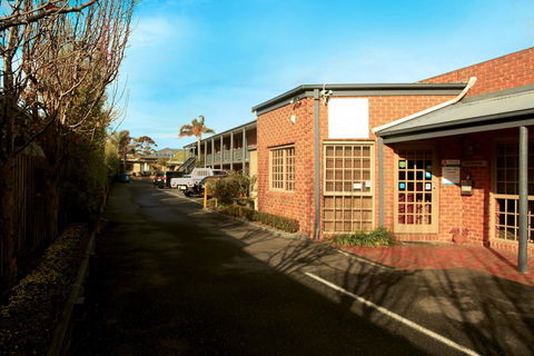 The Admiral Motor Inn - Holiday Melbourne 3