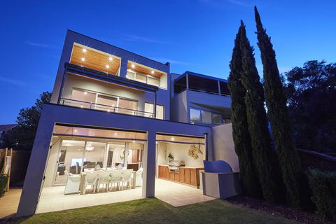 The Bay Residence, Dunsborough WA - Holiday Melbourne 0