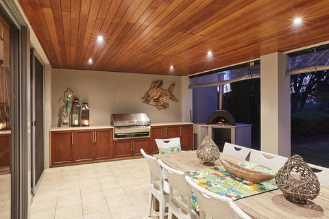 The Bay Residence, Dunsborough WA - Holiday Melbourne 1