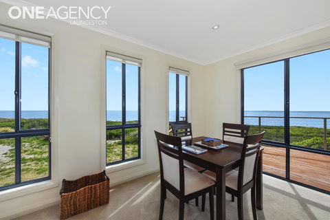Seaspray - Caravan Park Accommodation 7