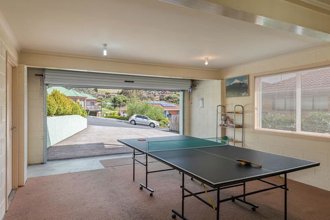 Isle Of Views - Caravan Park Accommodation 20
