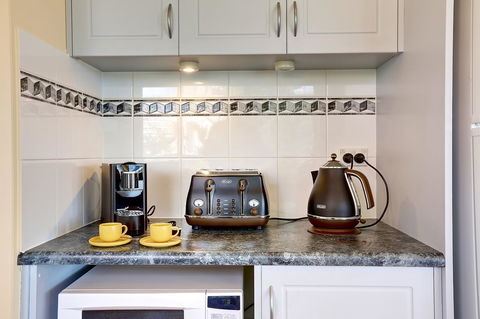 Isle Of Views - Caravan Park Accommodation 22