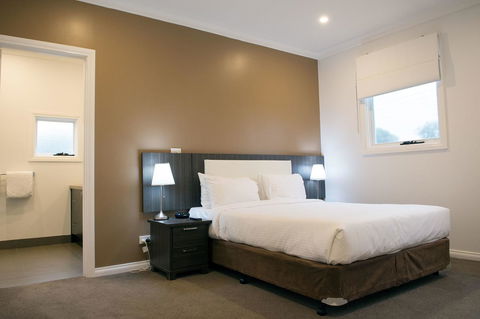 Best Western Plus Buckingham International - Victoria Tourism 12
