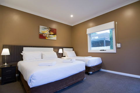 Best Western Plus Buckingham International - Victoria Tourism 7