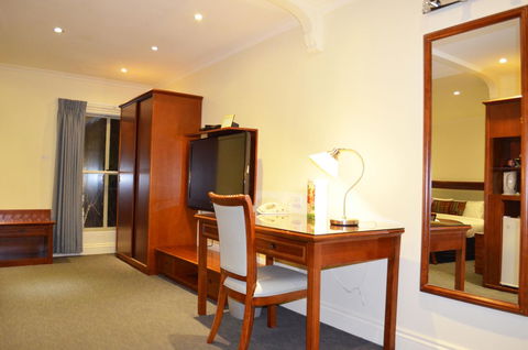 Best Western Plus Buckingham International - Victoria Tourism 40