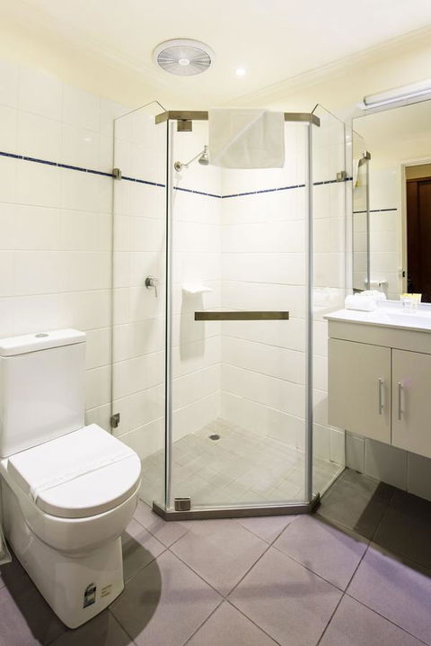 Best Western Plus Buckingham International - Victoria Tourism 37