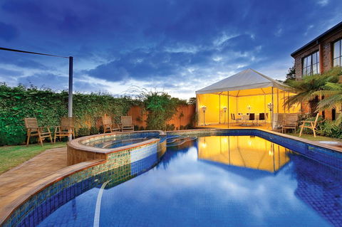 Best Western Plus Buckingham International - Victoria Tourism 4