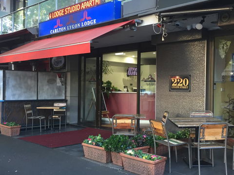 Carlton Lygon Lodge - Close To Melbourne Uni - Accommodation Australia 0