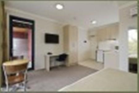 Carlton Lygon Lodge - Close To Melbourne Uni - Accommodation Australia 15