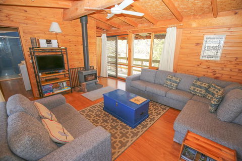 The Cabin - Holiday Melbourne 1