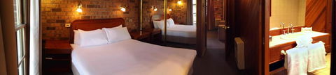 The Carrington Inn - Bungendore - Casino Accommodation 2