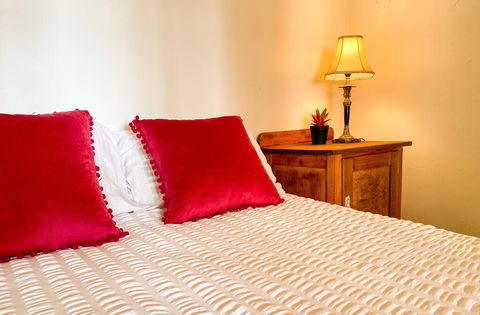 The Coorow Hotel - Caravan Park Accommodation 0