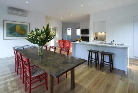 The Cottage At Bolobek - Holiday Melbourne 0