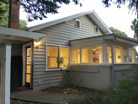 The Cute Beach House - Holiday Melbourne 1