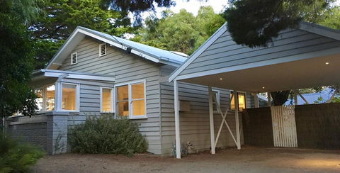 The Cute Beach House - Holiday Melbourne 0