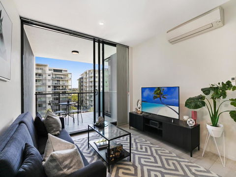 THE HAMILTON (I715)-L'Abode Accommodation - Accommodation Australia 2