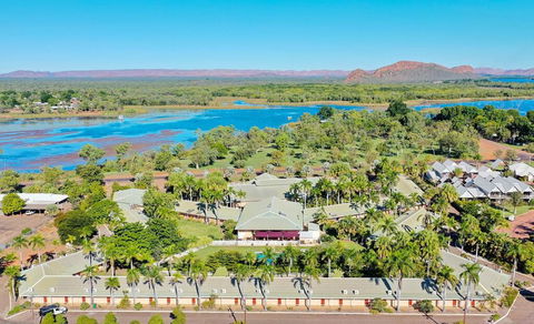 The Kimberley Grande Hotel - Wagga Wagga Accommodation 0