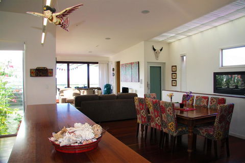 The Kingscliff Summerhouse - WA Accommodation 2