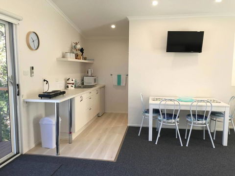 The Lake Guesthouse - Byron Bay Accommodation 1