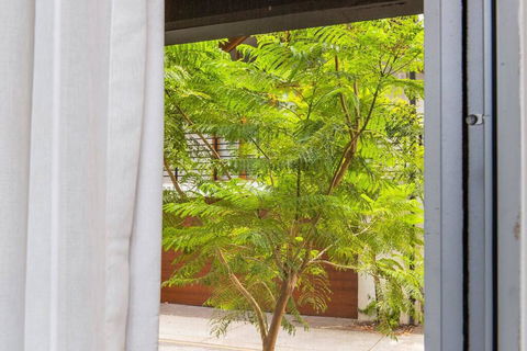 The Nest - Homely Escape In Northbridge And Large Roof Terrace - Caravan Park Accommodation 1