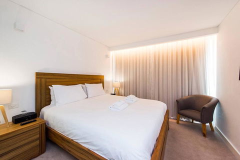 The Nest - Modern Room In Northbridge With Roof Terrace - Caravan Park Accommodation 2