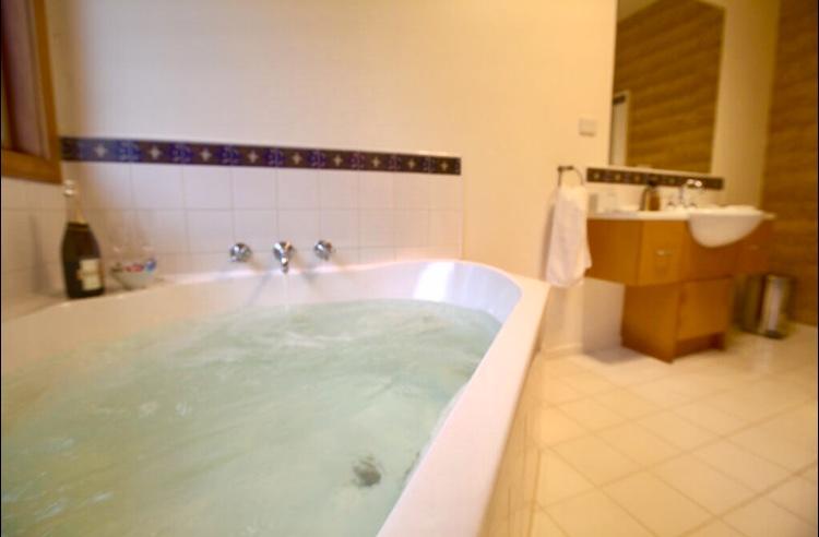 The Orchard Luxury Accommodation - thumb 2