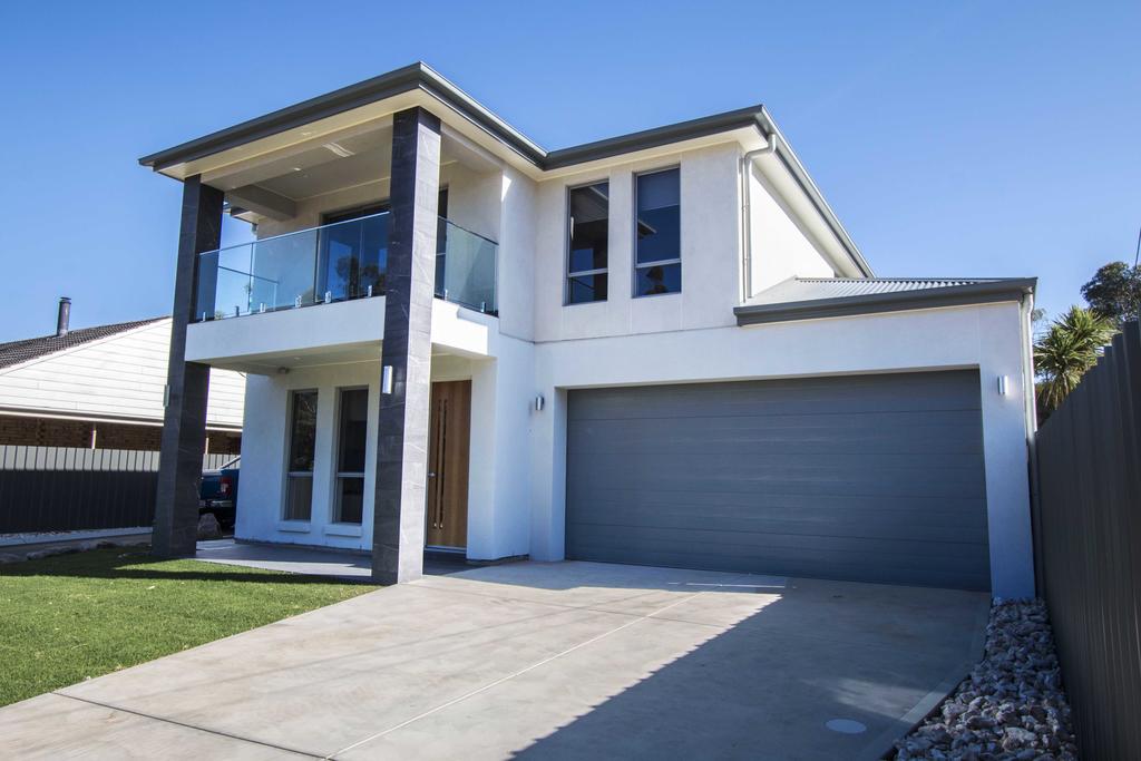 Monash SA Holiday Melbourne