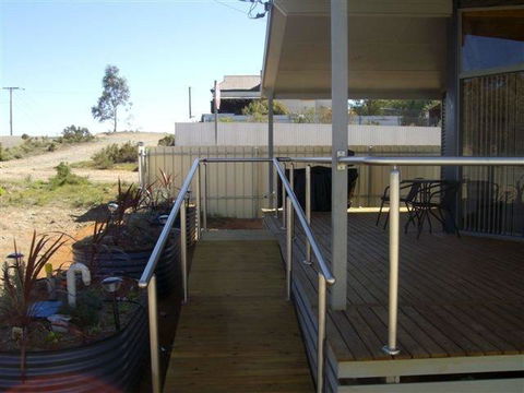 The Real McCoy Holiday Accommodation - Holiday Melbourne 1