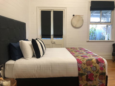 The Residence Stylish Comfort With Fireplace - Byron Bay Accommodation 0