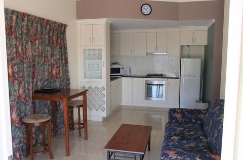 The Swagmans Rest Apartments - Accommodation Australia 3