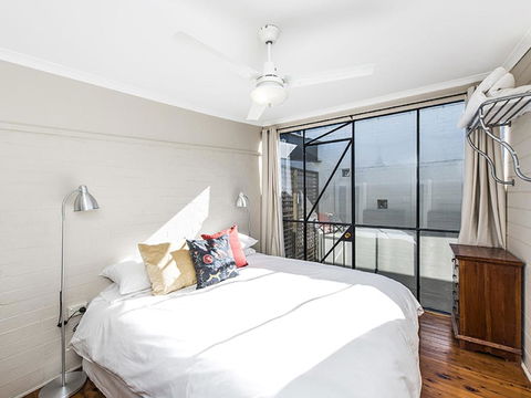 The Tannery - 2 Bedroom Converted Warehouse - Holiday Melbourne 2